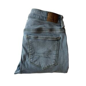 American Eagle Ne(x)t Level Stretch Mid Rise Light Wash Distressed Jeggings